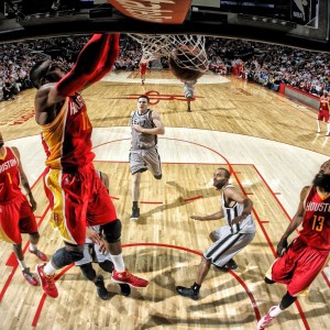 开云体育在线-全国青少年“科技创新”篮球体验展在上海精彩亮相，推动科技与体育融合