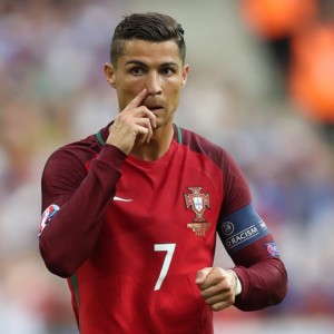 开云官网-绝地求生 选手状态成为焦点，绝地求生显示射击方向